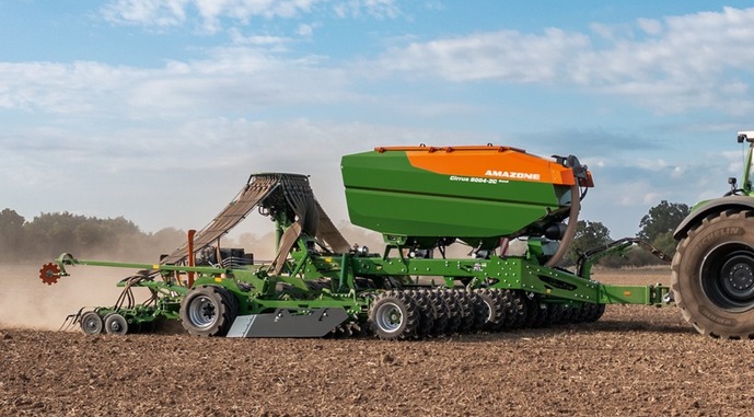 AMAZONE на УКАБ Агротехнології презентує нову причіпну посівну комбінацію