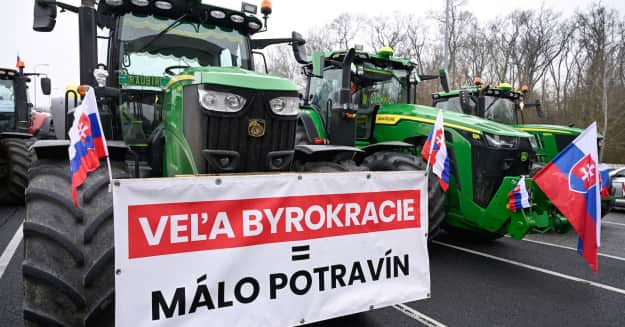 Протести фермерів на кордоні відновилися